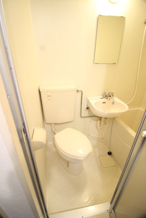 物件内観写真12　(トイレ)