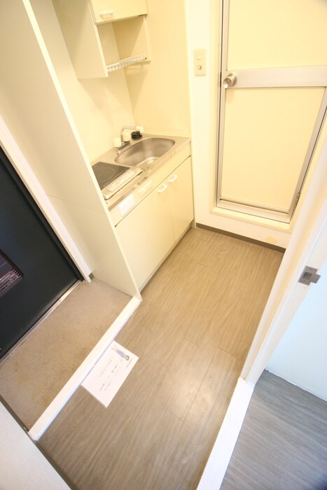 物件内観写真16　(廊下)