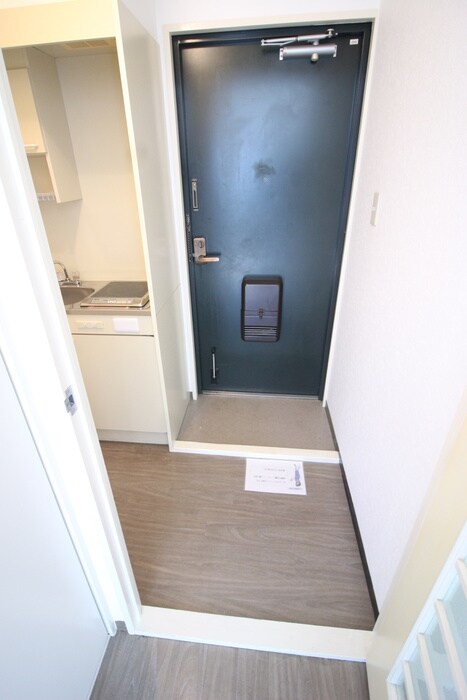 物件内観写真21　(玄関)