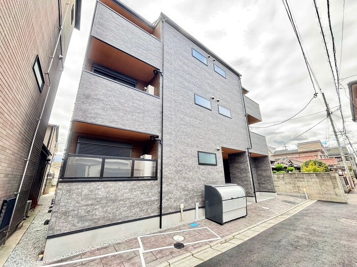 物件外観写真1　(外観写真)