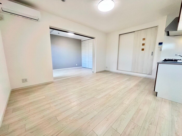 物件内観写真8　(居室)