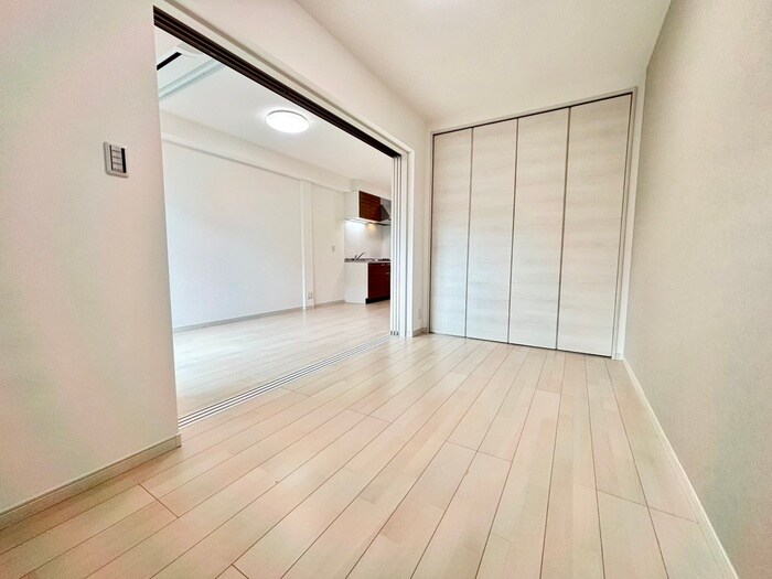 物件内観写真11　(居室)