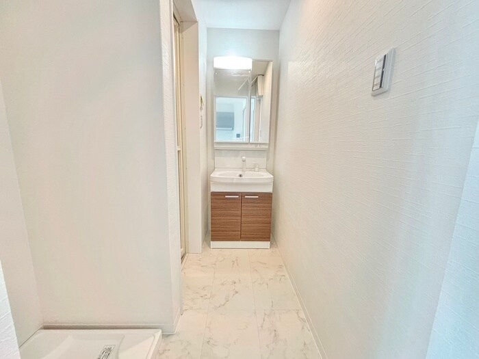 物件内観写真11　(洗面)