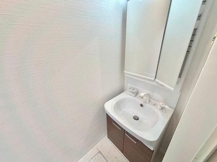 物件内観写真13　(洗面)