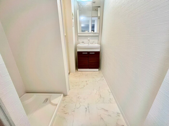 物件内観写真13　(洗面)