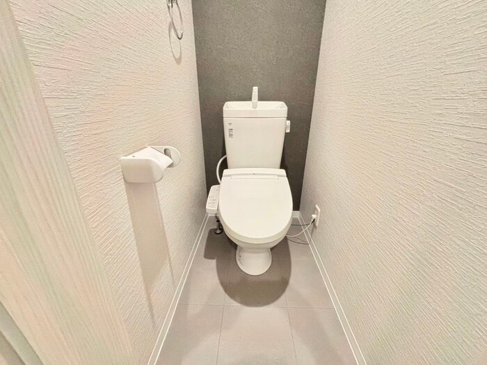 物件内観写真14　(トイレ)