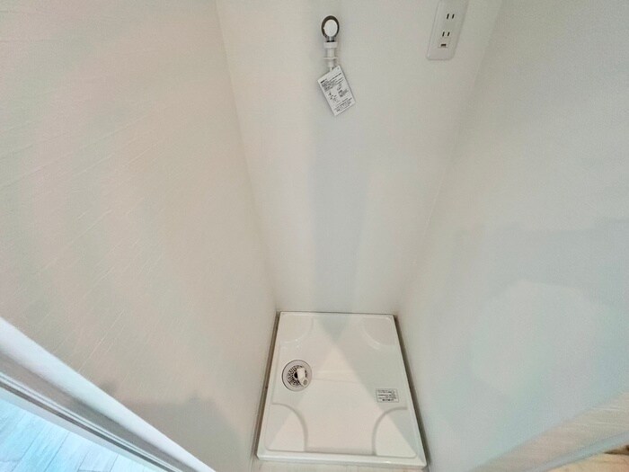 物件内観写真14　(洗濯機置場)