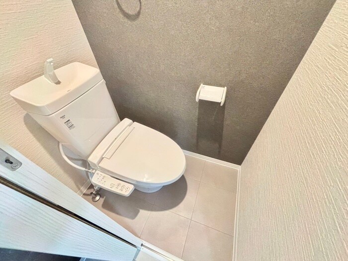 物件内観写真15　(トイレ)