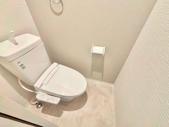 物件内観写真15　(トイレ)