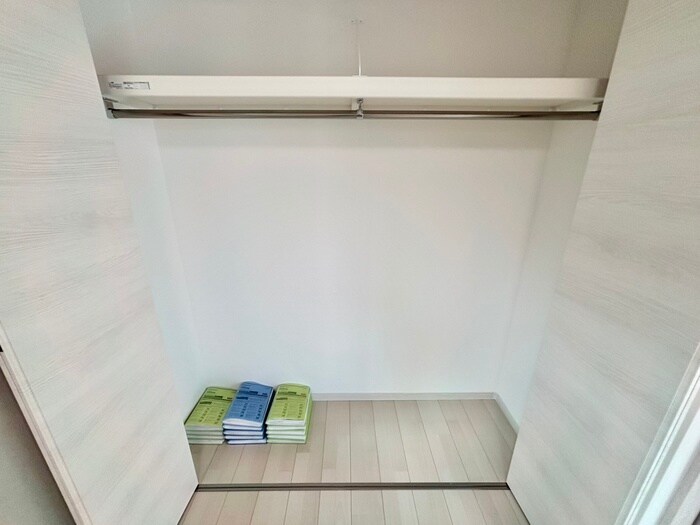物件内観写真16　(収納)