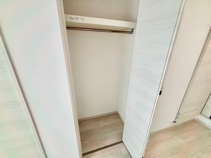 物件内観写真18　(収納)