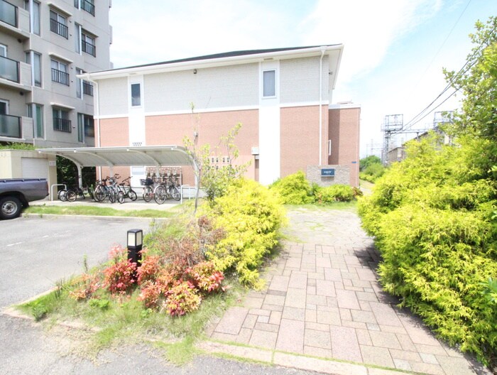 物件外観写真2　(外観写真)