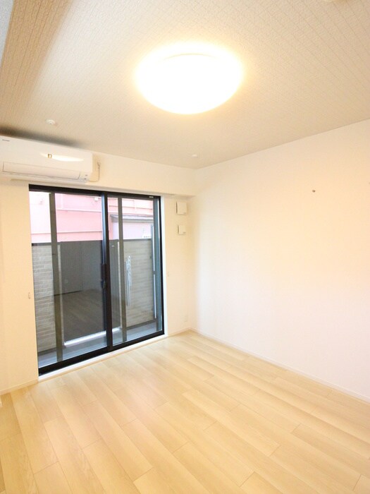 物件内観写真13　(居室)