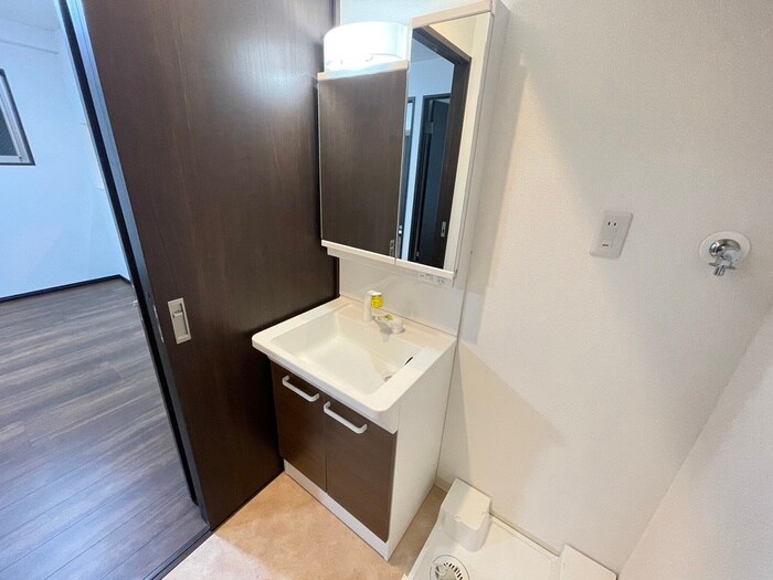 物件内観写真18　(洗面)