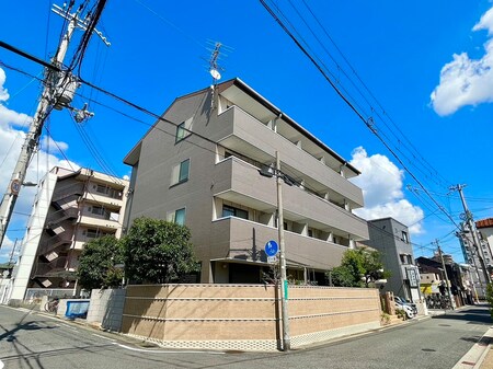 メイプル上野芝外観写真