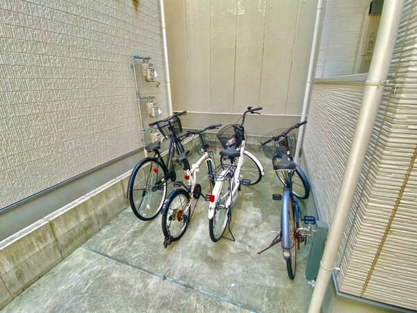 駐輪場
