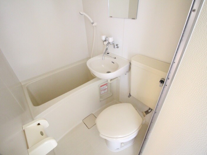 物件内観写真8　(バス／シャワールーム等)