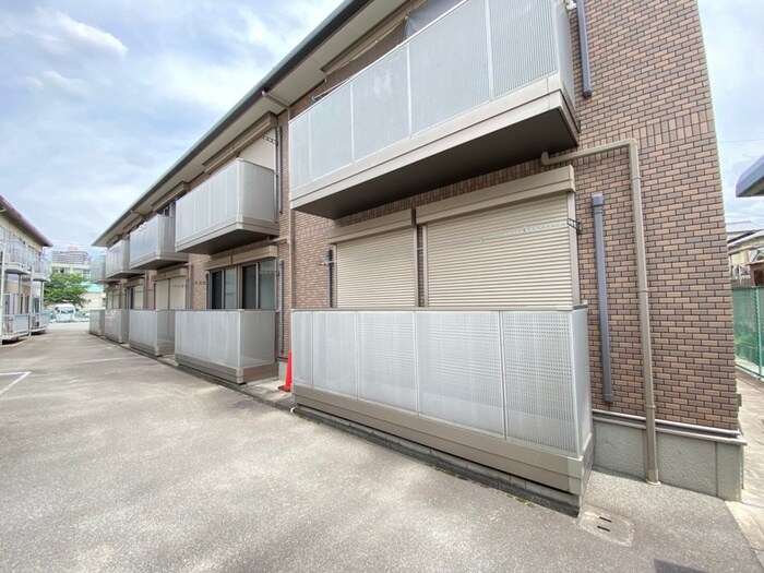 物件外観写真3　(外観写真)