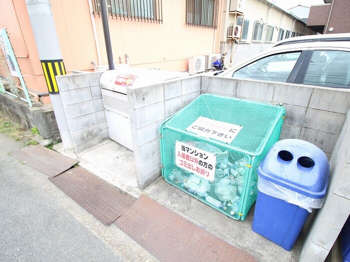 物件外観写真4　(建物設備)