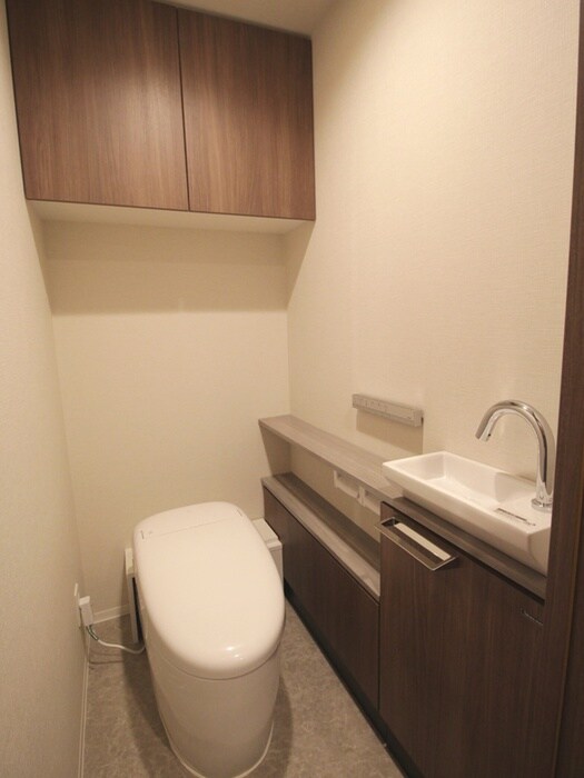 物件内観写真13　(トイレ)