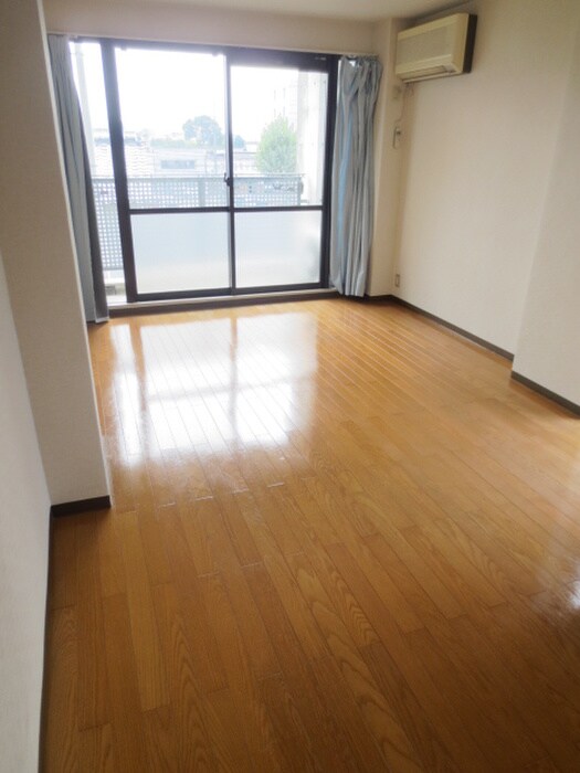 物件内観写真22　(居室)