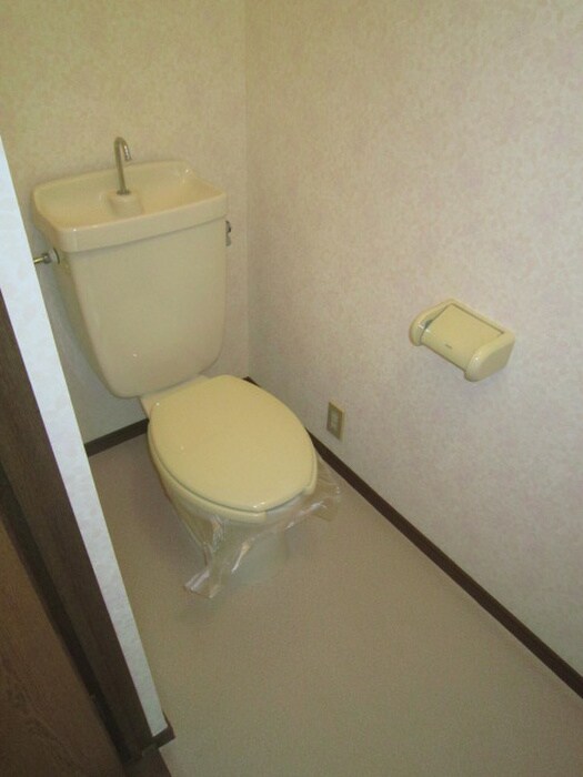 物件内観写真13　(トイレ)