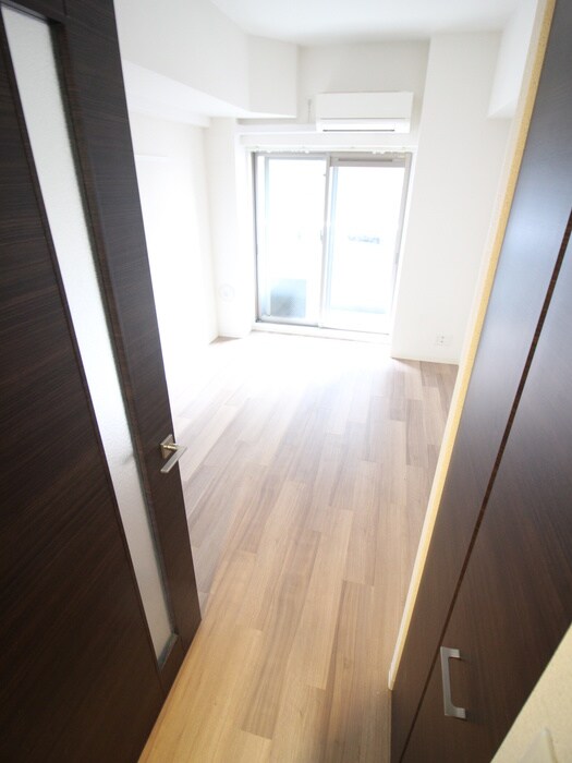 物件内観写真3　(居室)