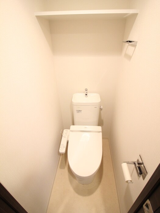 物件内観写真5　(トイレ)