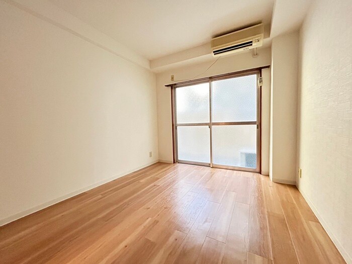 物件内観写真11　(居室)