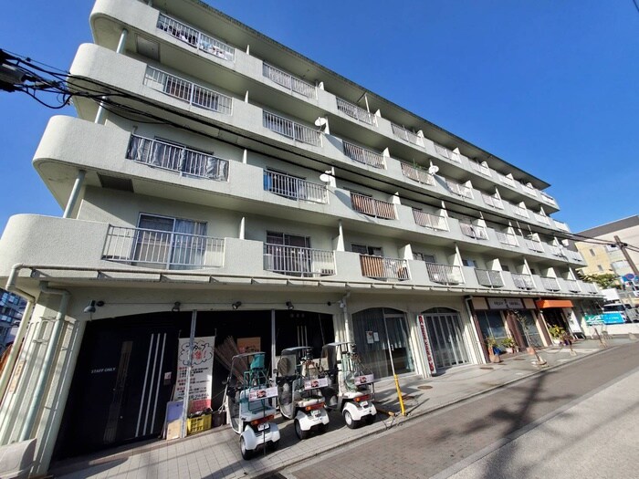 物件外観写真1　(外観写真)