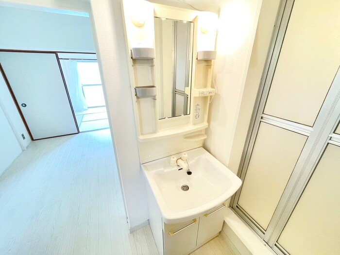 物件内観写真16　(洗面)