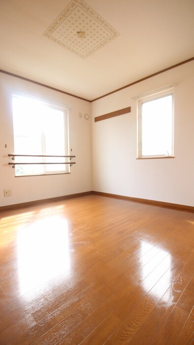 物件内観写真15　(居室)