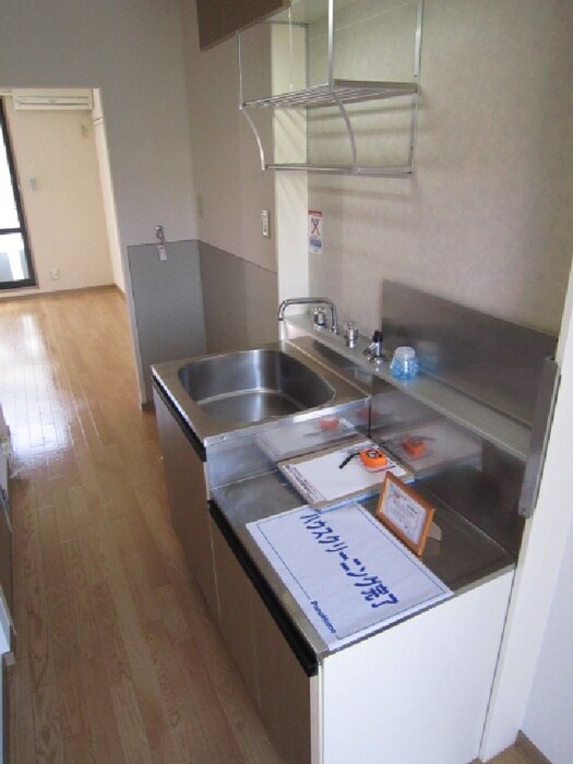 物件内観写真8　(廊下)