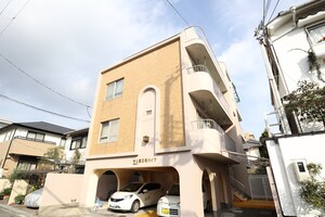 今人親王塚ハイツ外観写真