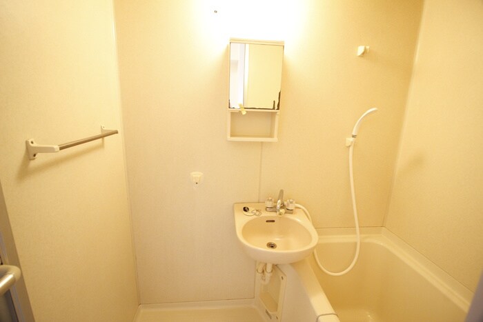 物件内観写真9　(洗面)