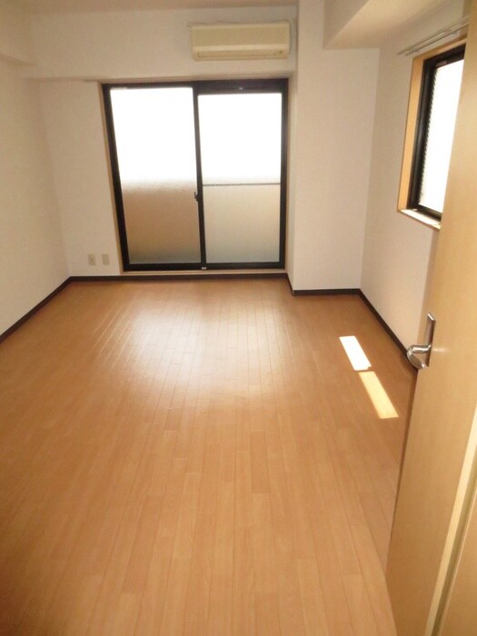 物件内観写真13　(居室)