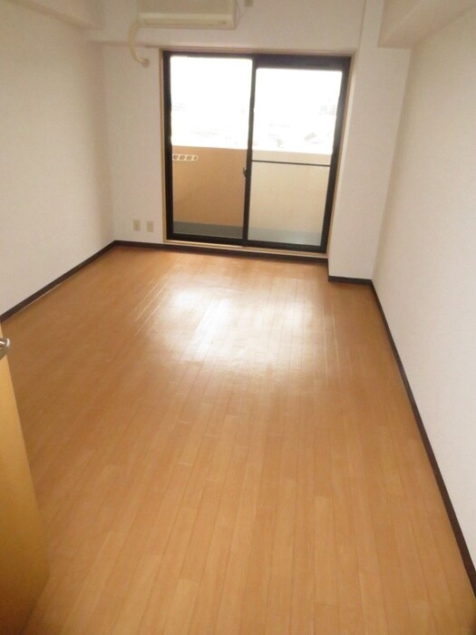 物件内観写真13　(居室)