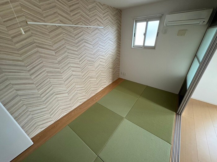 物件内観写真13　(居室)