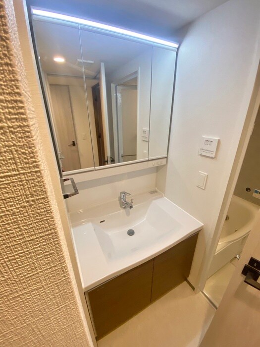 物件内観写真11　(洗面)