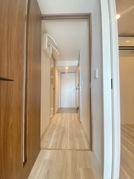 物件内観写真21　(廊下)