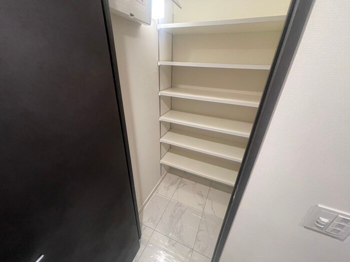 物件内観写真19　(靴箱)