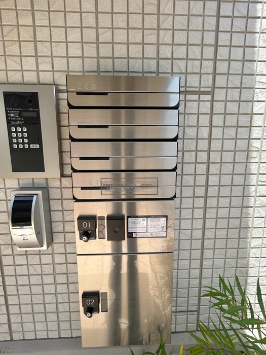 物件外観写真4　(建物設備)