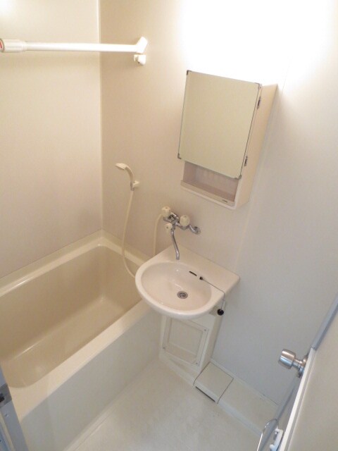 物件内観写真9　(バス／シャワールーム等)