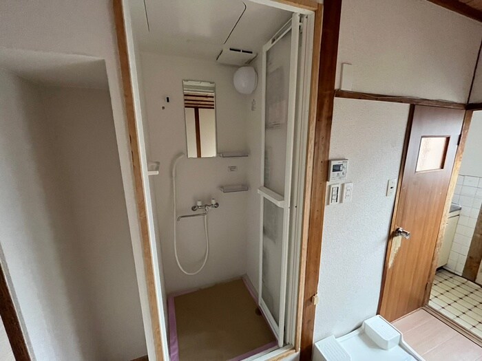 物件内観写真11　(バス／シャワールーム等)