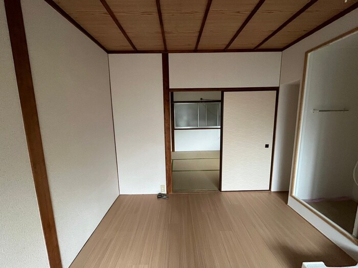 物件内観写真18　(居室)