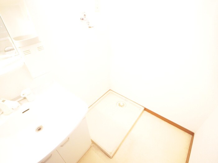 物件内観写真20　(洗濯機置場)