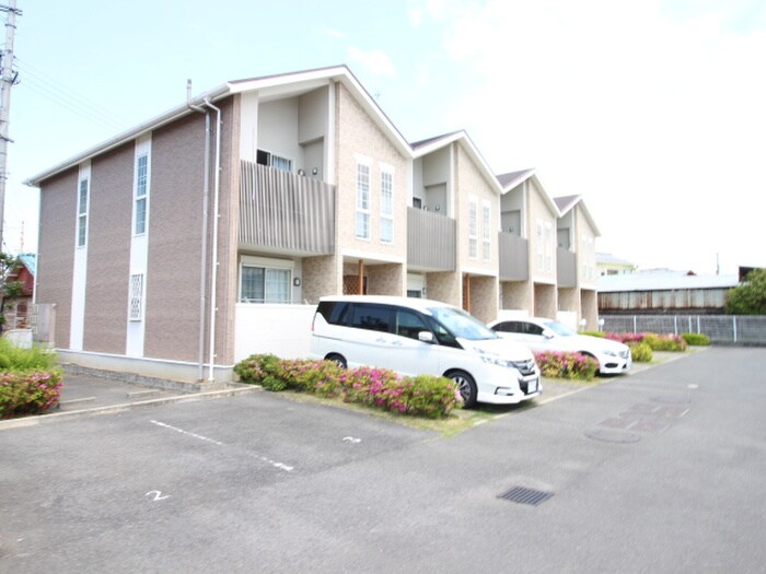 物件外観写真3　(外観写真)