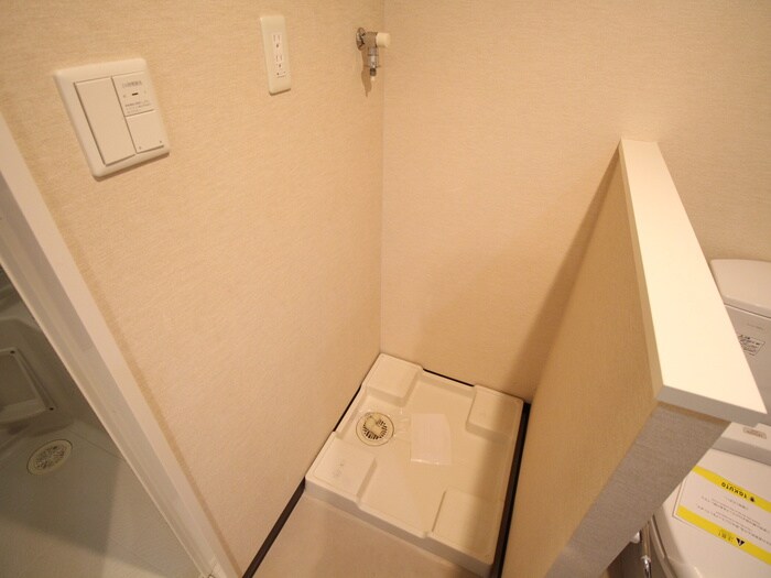 物件内観写真13　(室内からの展望)