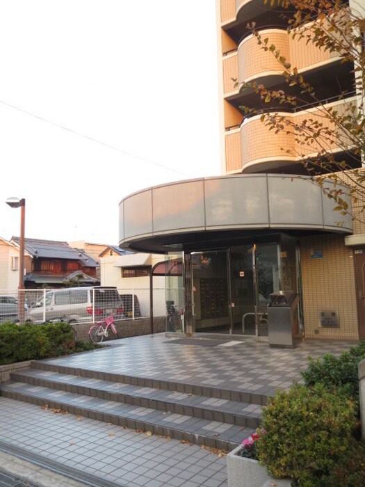 物件外観写真6　(駐輪場)