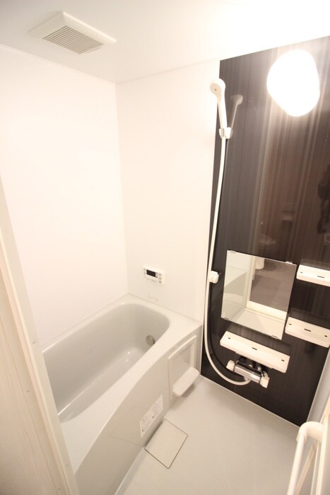 物件内観写真12　(バス／シャワールーム等)